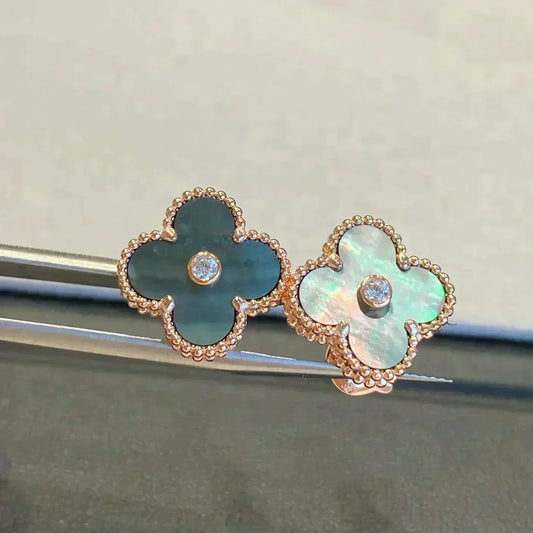 [⭐Hinora Jewelry]CLOVER MEDIUM 1 MOTIFS GRAY MOP  DIAMOND EARRINGS