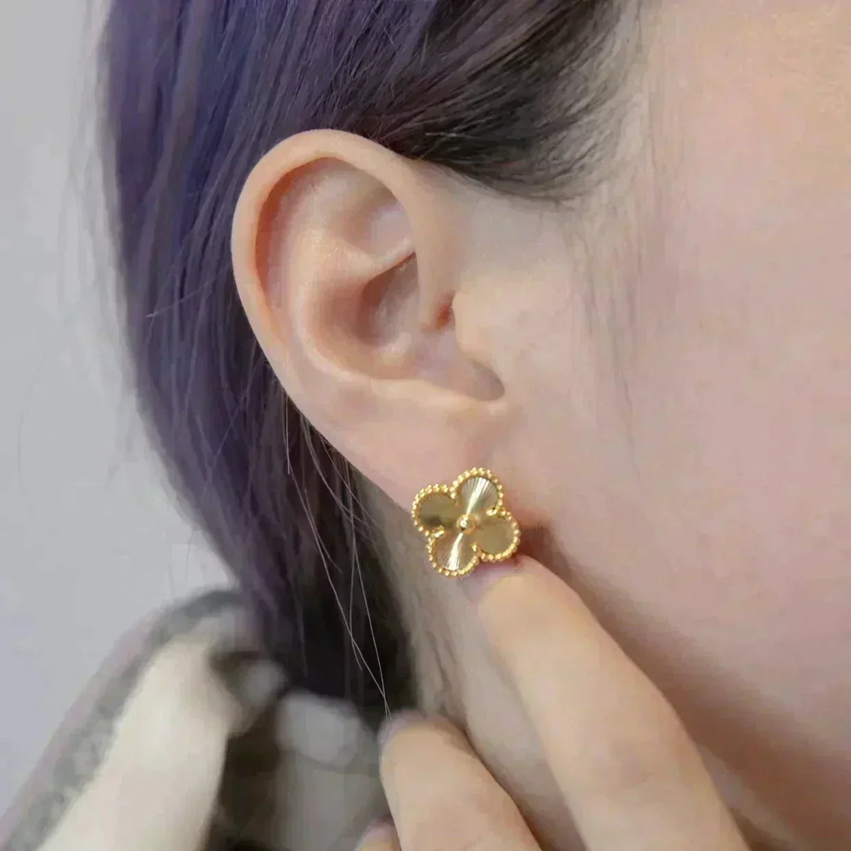 [⭐Hinora Jewelry]CLOVER MEDIUM 1 MOTIFS LASER EARRINGS