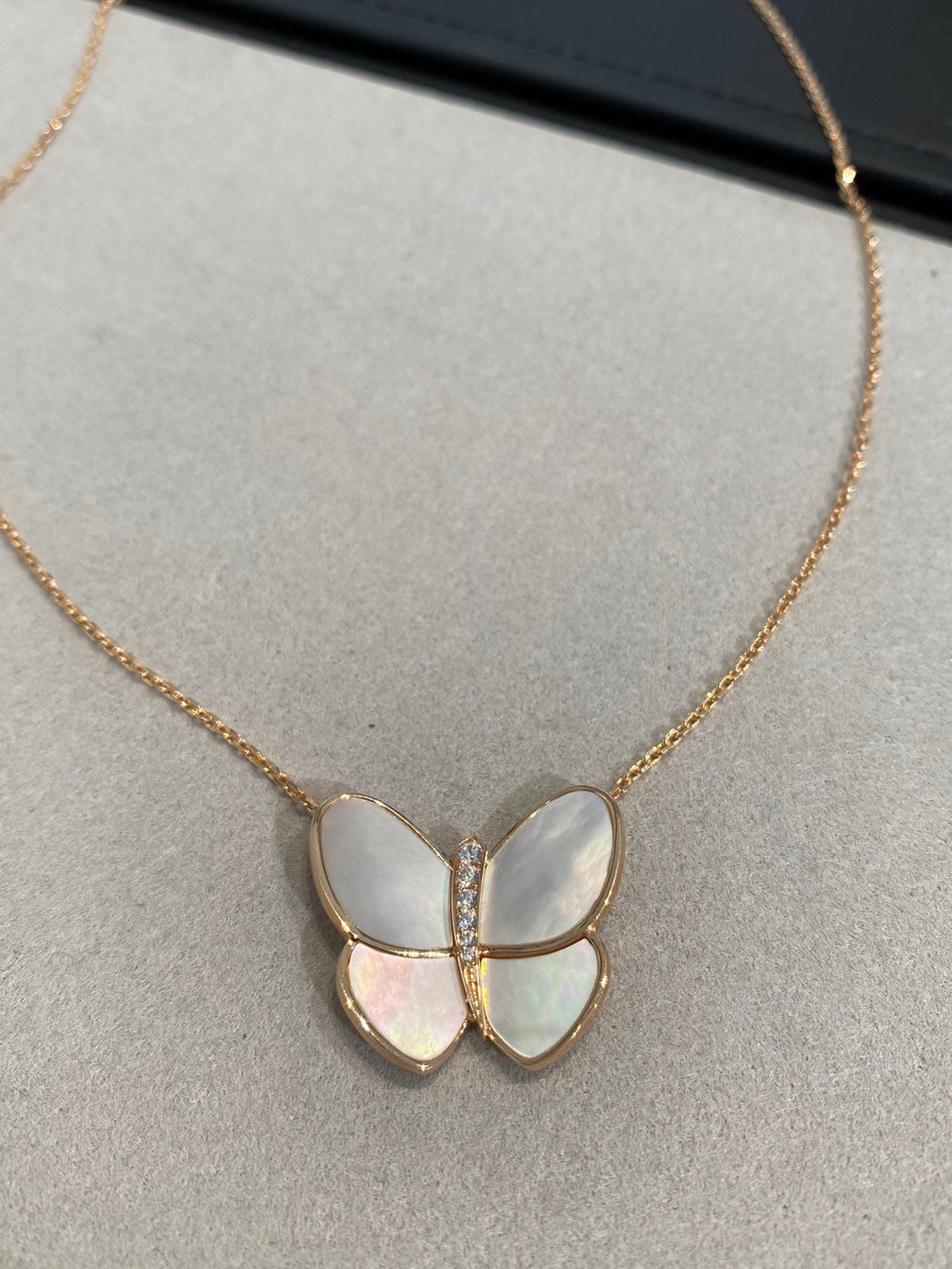 [⭐Hinora Jewelry]BUTTERFLY GOLD MOP DIAMOND NECKLACE