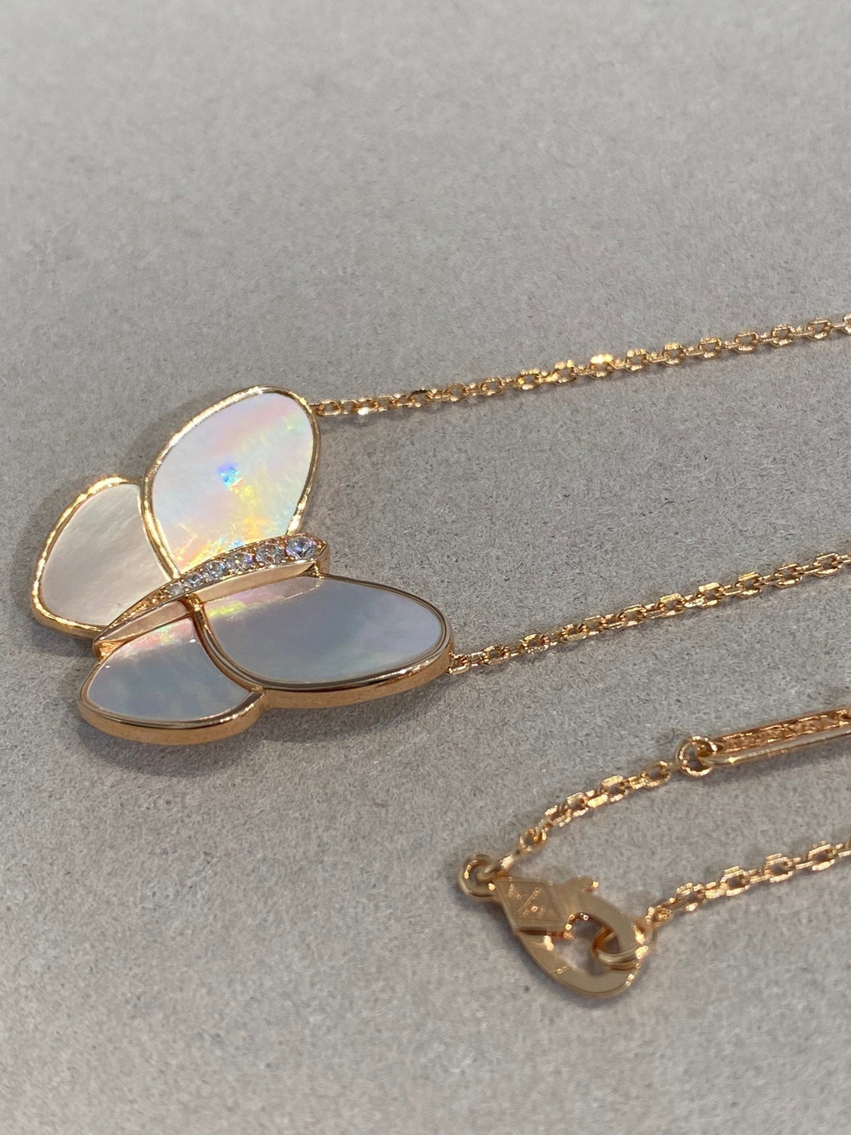 [⭐Hinora Jewelry]BUTTERFLY GOLD MOP DIAMOND NECKLACE