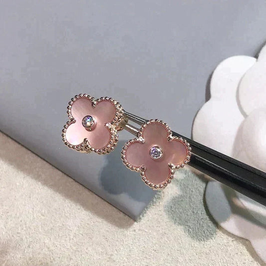 [⭐Hinora Jewelry]CLOVER MEDIUM 1 MOTIFS  PINK MOP DIAMOND EARRINGS