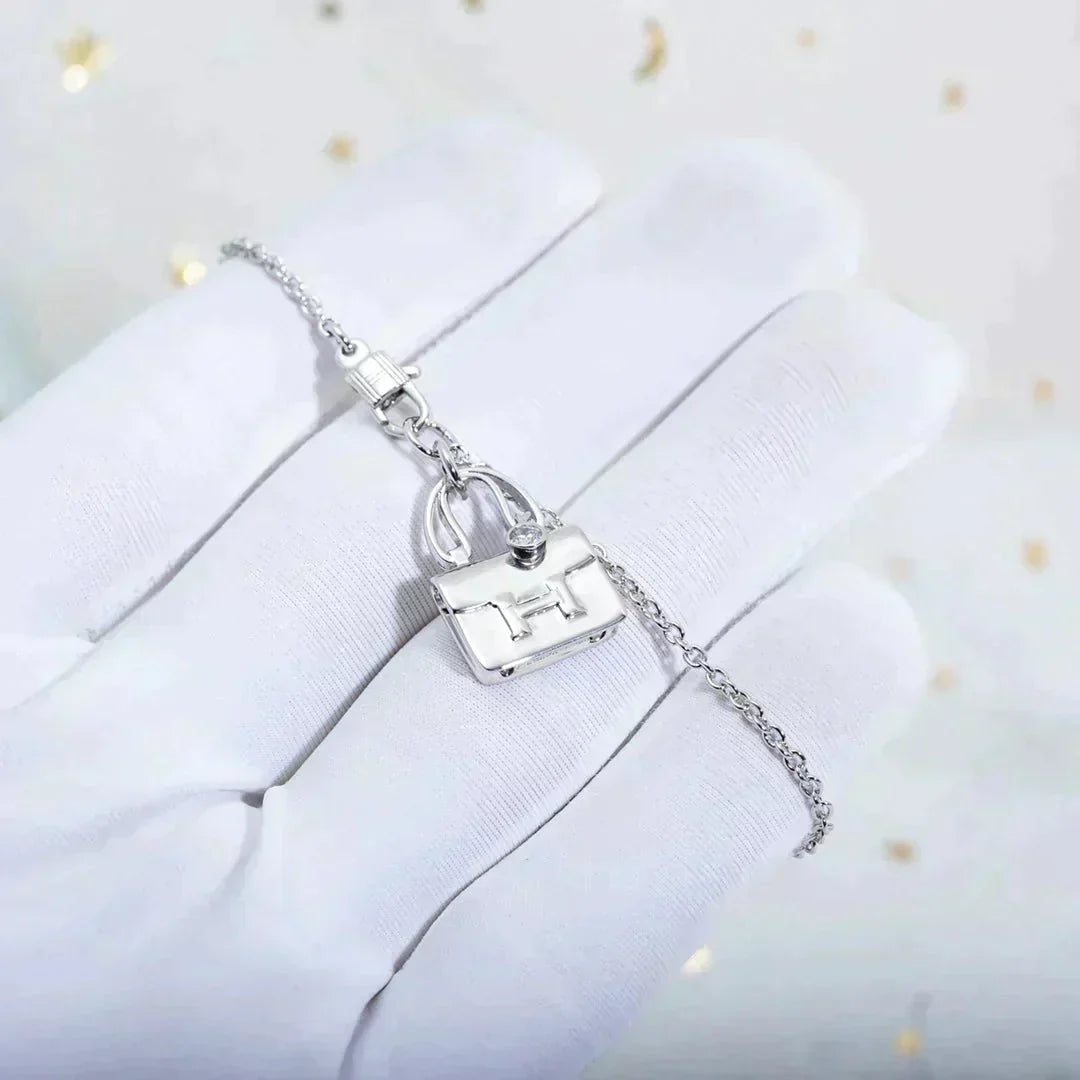 [⭐Hinora Jewelry]AMULETTE PEDANT SILVER NECKLACE