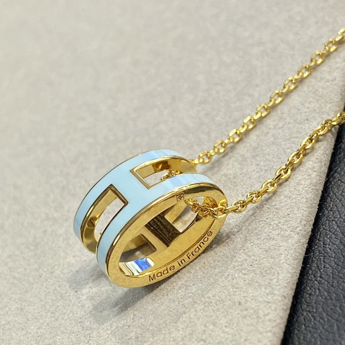 [⭐Hinora Jewelry]POP H LIGHT BLUE NECKLACE