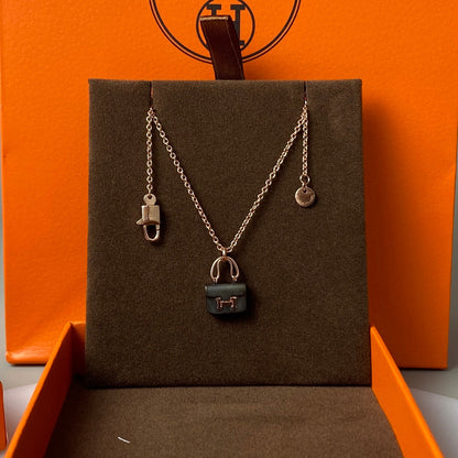 [⭐Hinora Jewelry]CONSTANCE BLACK PEDANT PINK GOLD NECKLACE