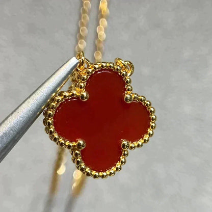 [⭐Hinora Jewelry]CLOVER 15MM CARNELIAN SINGLE FLOWER NECKLACE