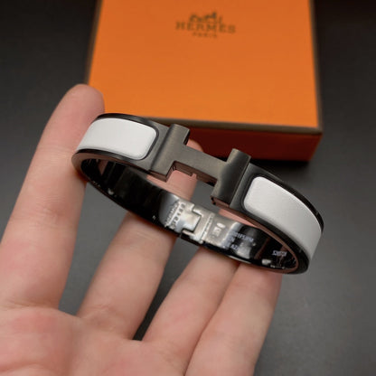 [⭐Hinora Jewelry]H BRACELET 12MM BLACK WHITE CERAMIC