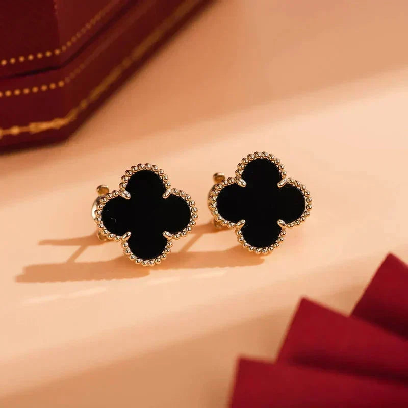 [⭐Hinora Jewelry]CLOVER MEDIUM 1 MOTIFS  ONYX STUD EARRINGS