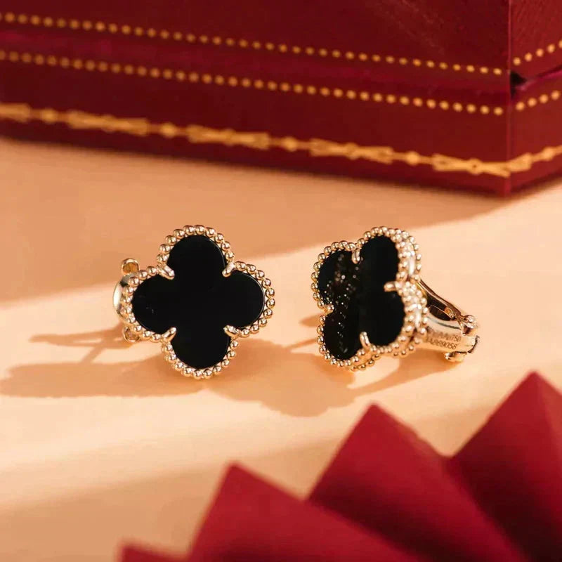 [⭐Hinora Jewelry]CLOVER MEDIUM 1 MOTIFS  ONYX STUD EARRINGS
