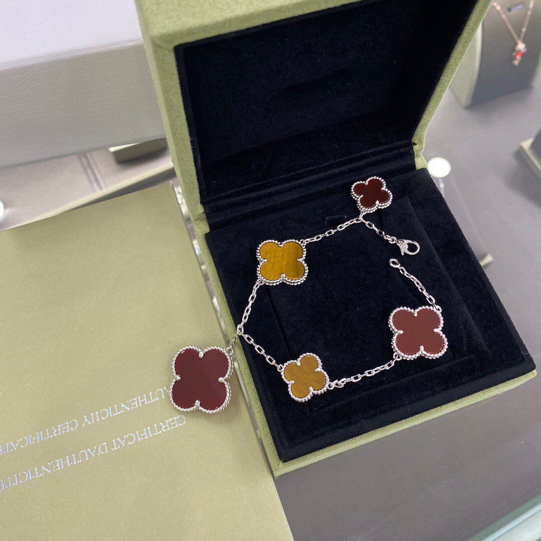 [⭐Hinora Jewelry]CLOVER 5 MOTIFS SIVLER CARNELIAN TIGER EYE BRACELET