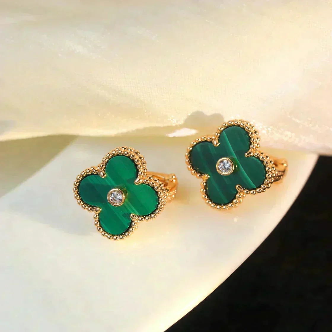 [⭐Hinora Jewelry]CLOVER MEDIUM 1 MOTIFS MALACHITE DIAMOND EARRINGS