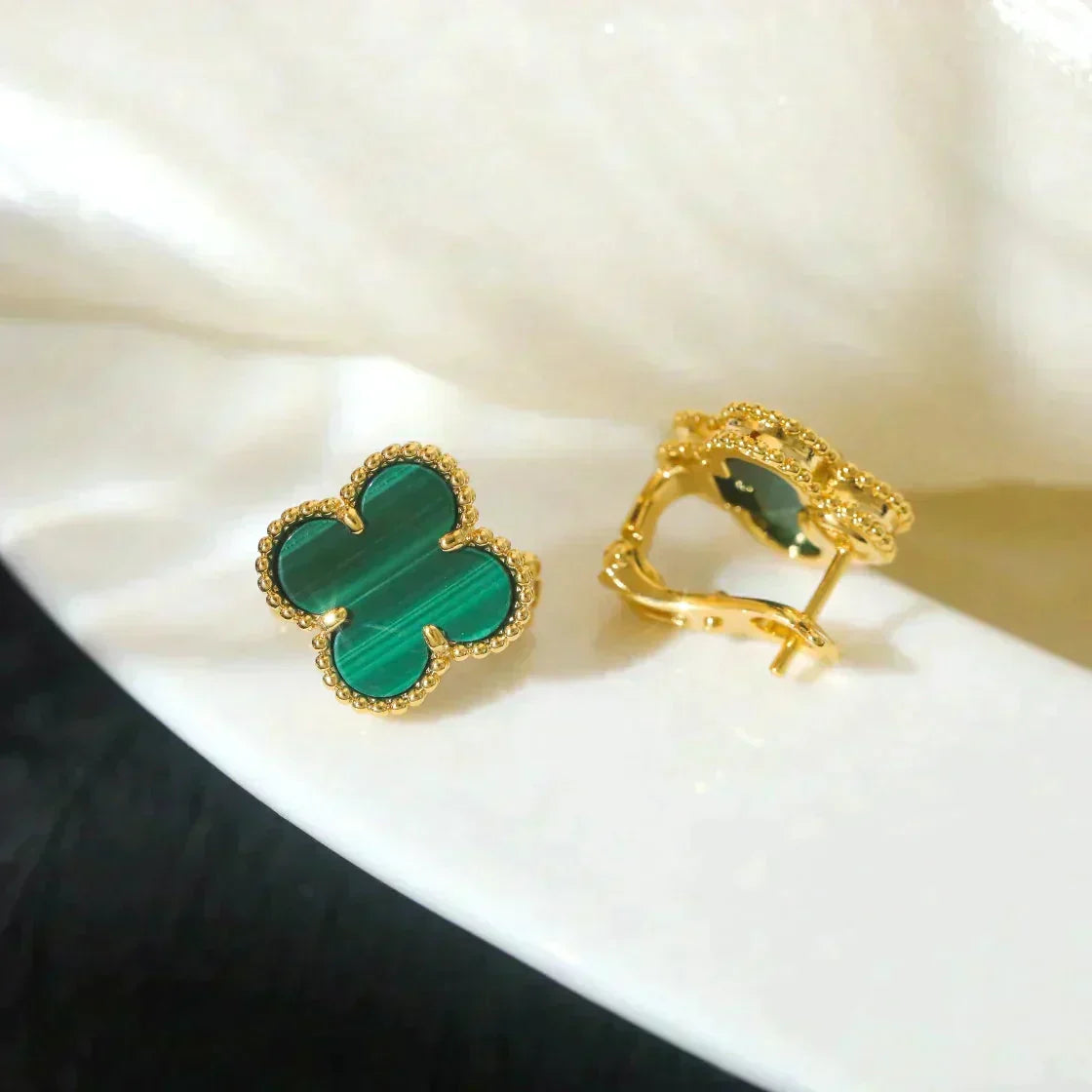 [⭐Hinora Jewelry]CLOVER MEDIUM 1 MOTIFS MALACHITE  EARRINGS