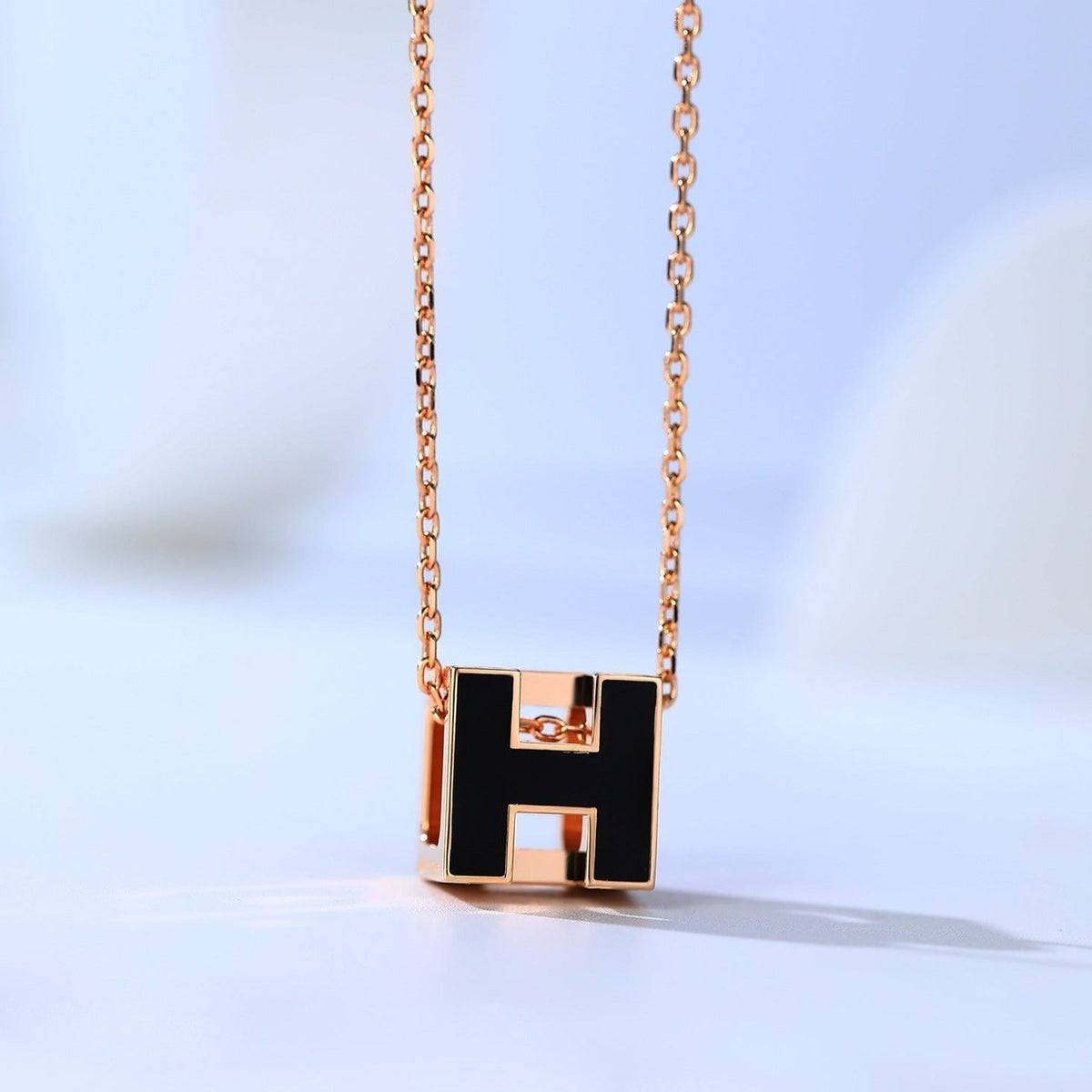 [⭐Hinora Jewelry]H CAGE PINK GOLD NECKLACE