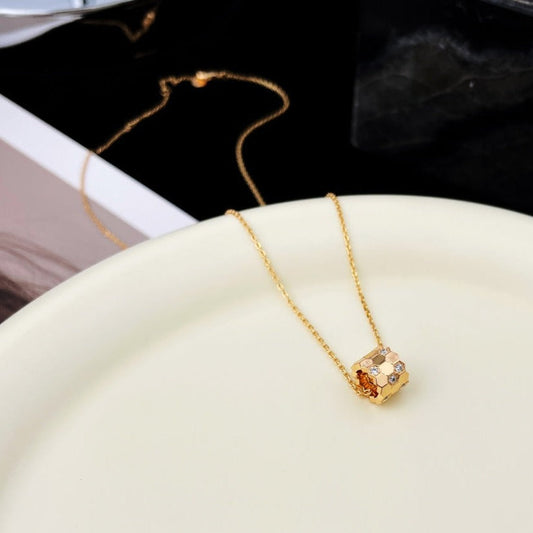 [⭐Hinora Jewelry]BEE MINI PEDANT DIAMOND NECKLACE