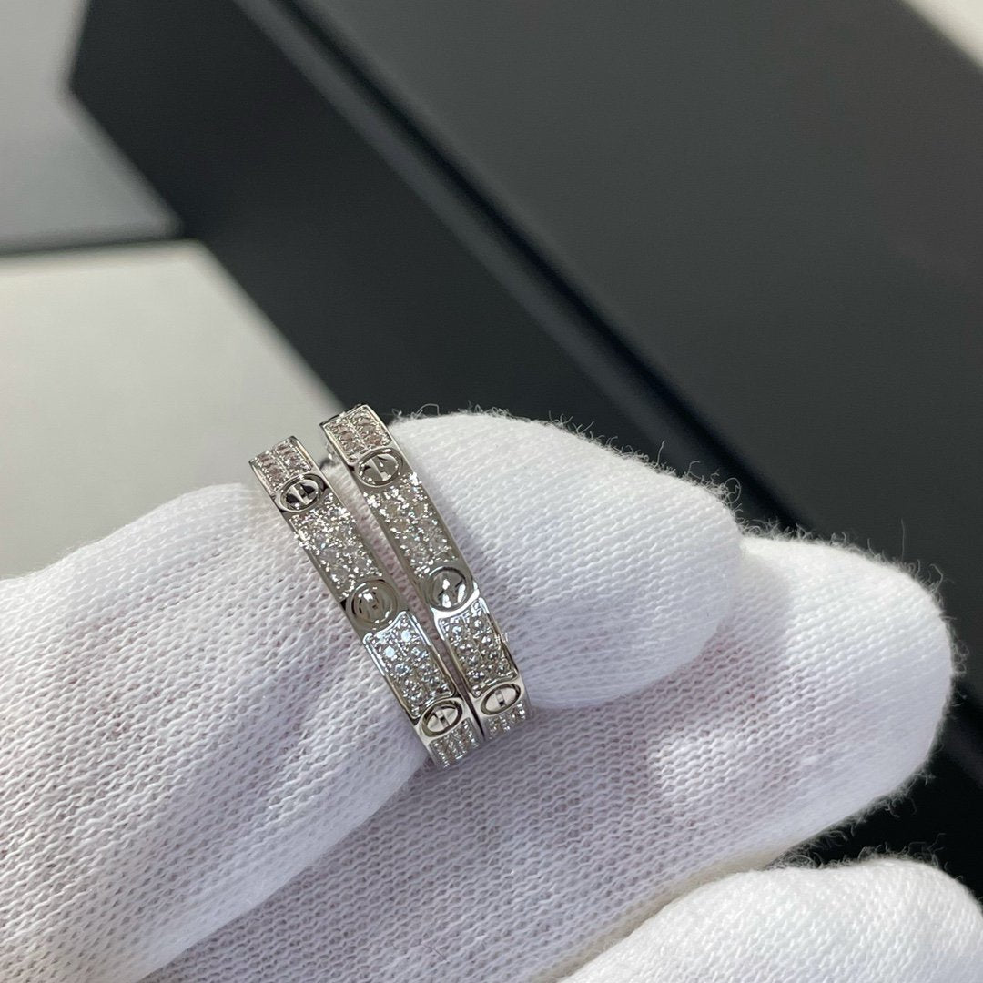 [⭐Hinora Jewelry]LOVE DIAMOND SILVER HOOP EARRINGS