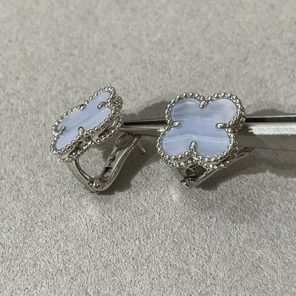[⭐Hinora Jewelry]CLOVER CHALCEDONY SILVER STUD EARRINGS
