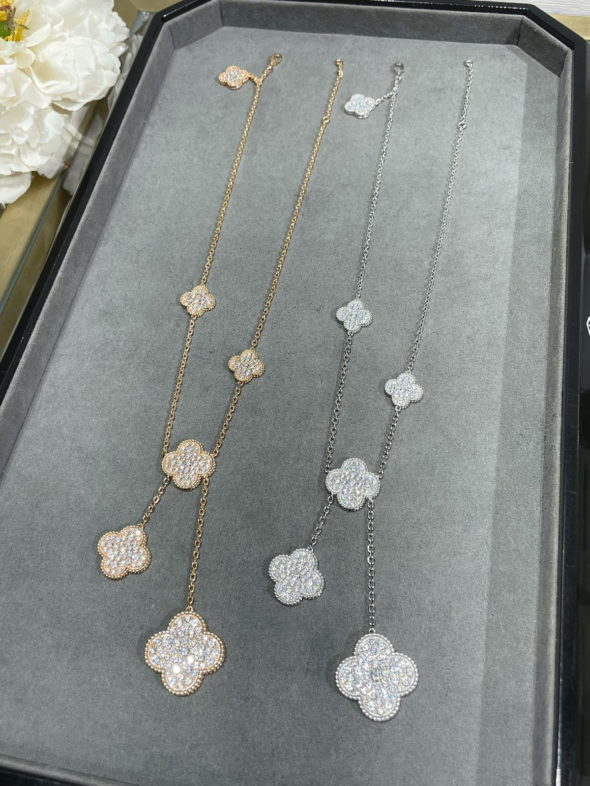 [⭐Hinora Jewelry]CLOVER 6 MOTIF DIAMOND PAVED NECKLACE