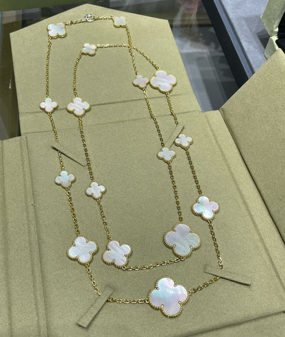 [⭐Hinora Jewelry]CLOVER 16 MOTIF WHITE MOP GOLD NECKLACE