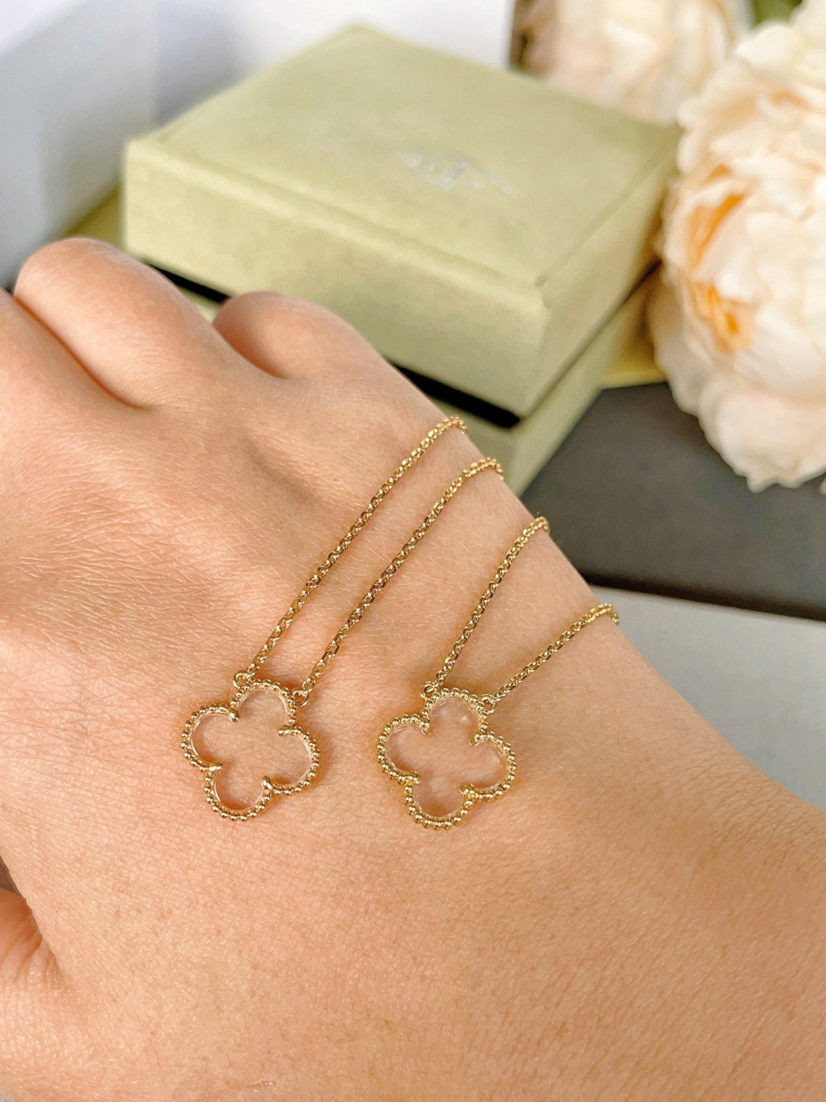 [⭐Hinora Jewelry]CLOVER ROCK CRYSTAL ROSE GOLD NECKLACE