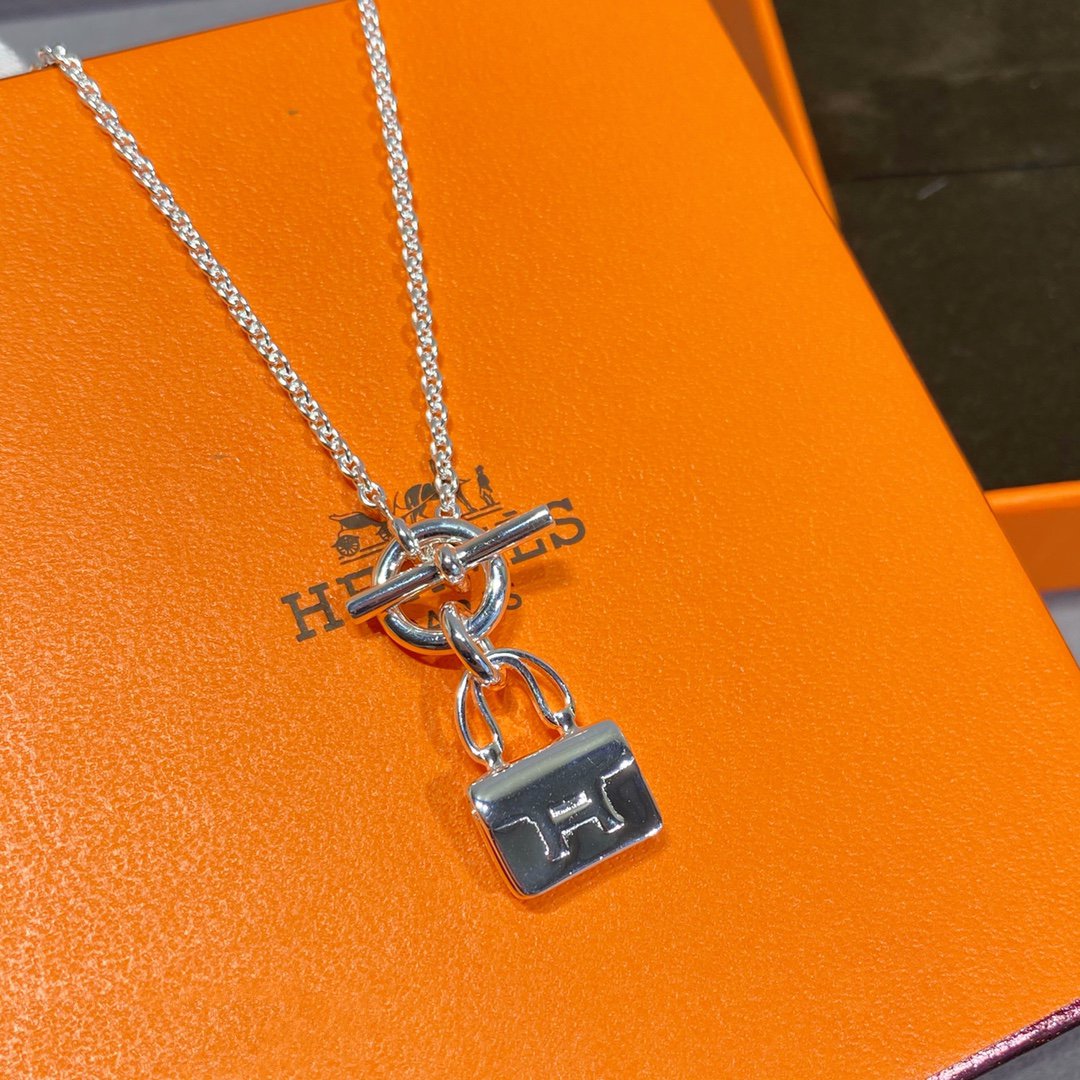[⭐Hinora Jewelry]CONSTANCE PEDANT SILVER NECKLACE