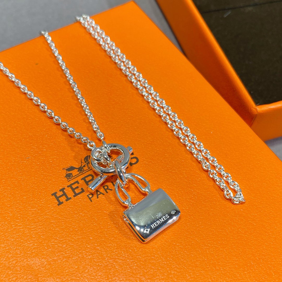 [⭐Hinora Jewelry]CONSTANCE PEDANT SILVER NECKLACE