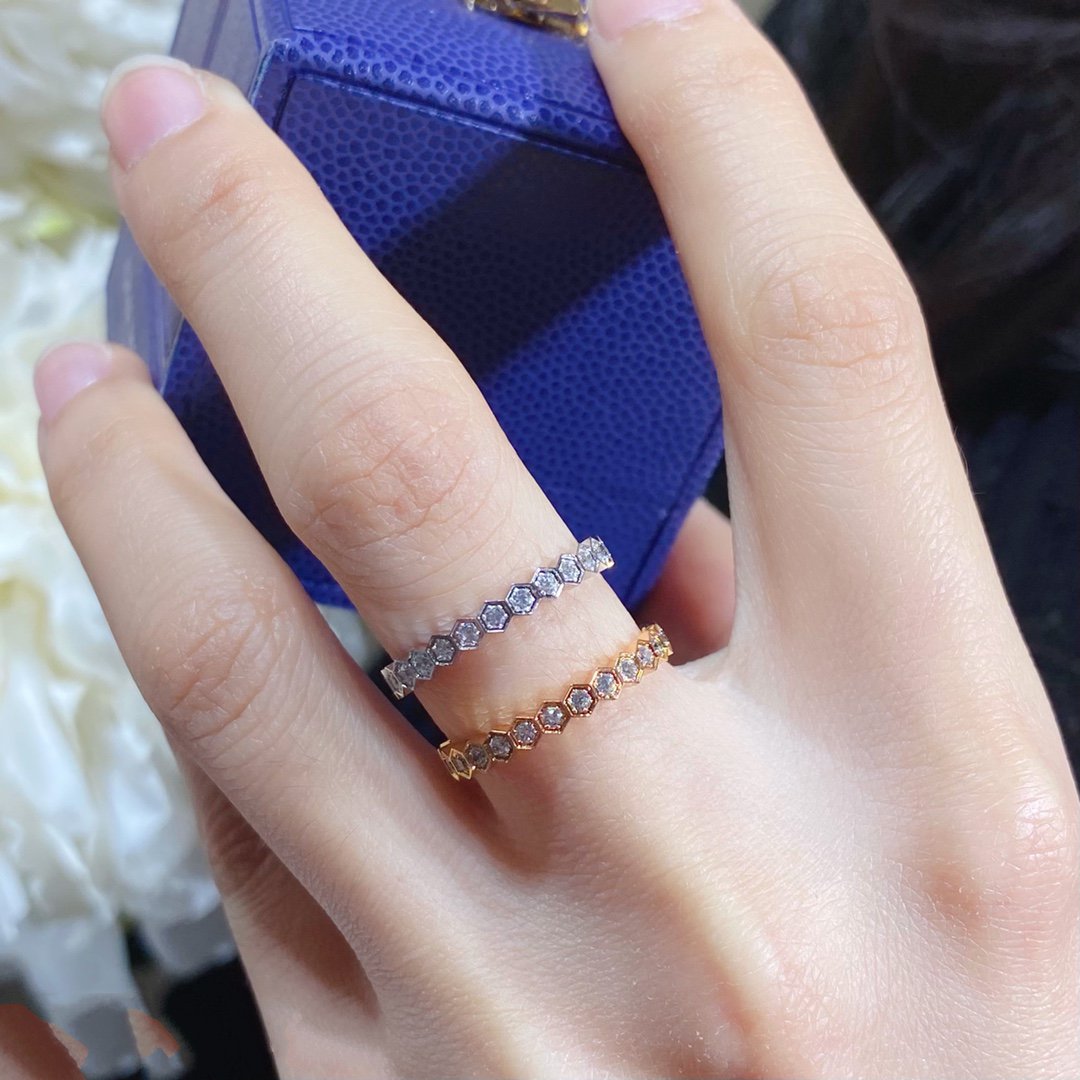 [⭐Hinora Jewelry]BEE LOVE DIAMOND PAVED SMALL RING