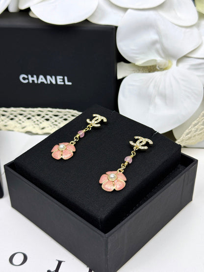 [⭐Hinora Jewelry]26C Pink Camellia Enamel Pendant with Double C Earrings