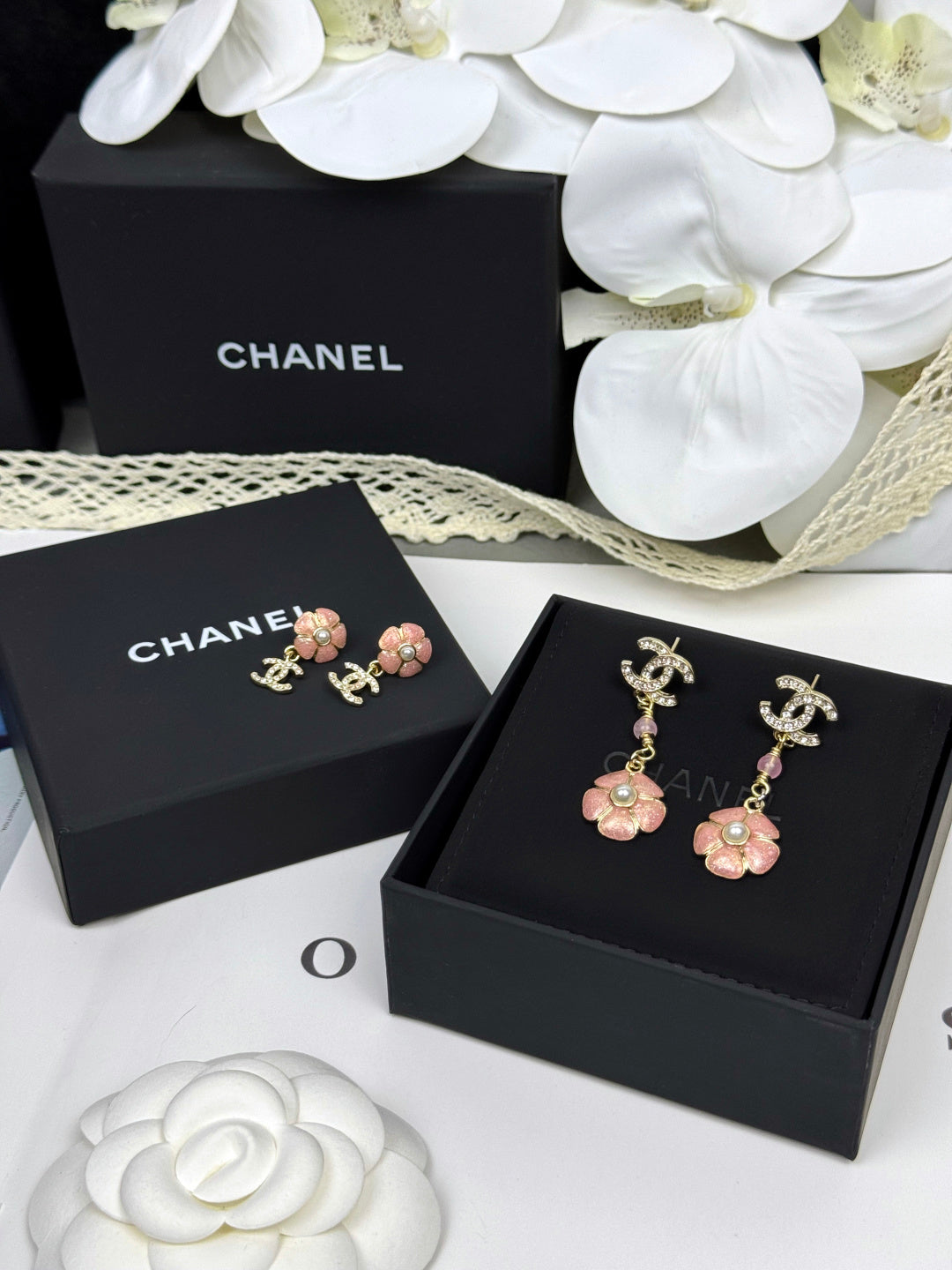 [⭐Hinora Jewelry]26C Pink Camellia Enamel Pendant with Double C Earrings