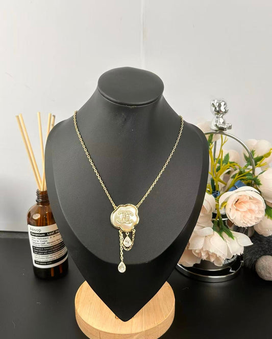 [⭐Hinora Jewelry]Cloud Pearl Mother-of-Pearl Diamond Chain Pendant Necklace