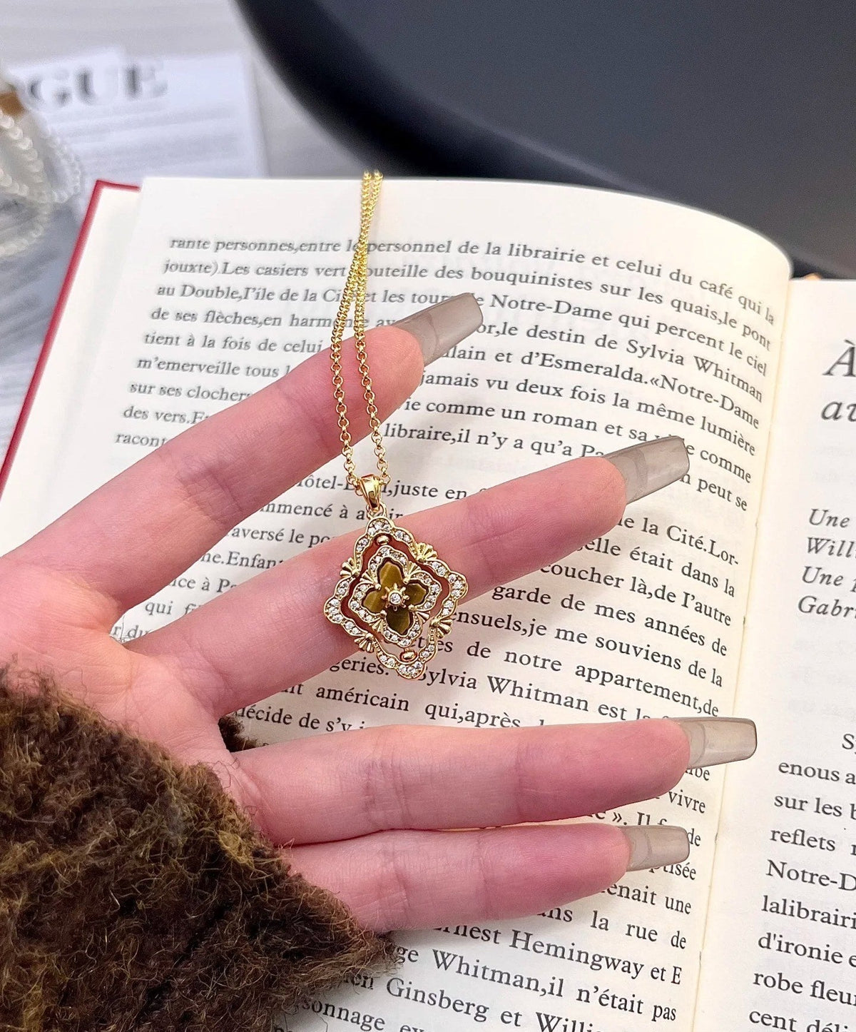[⭐Hinora Jewelry] B.C.L ENAMEL ROTATING SINGLE-DIAMOND NECKLACE（Various colors）