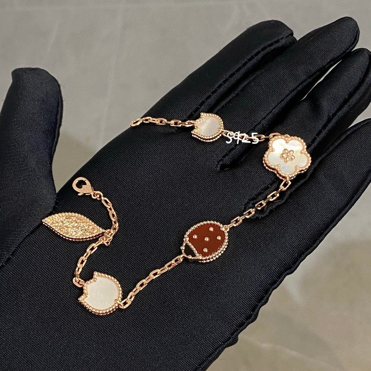 [⭐Hinora Jewelry]LUCKY SPRING 5 MOTIF BRACELET