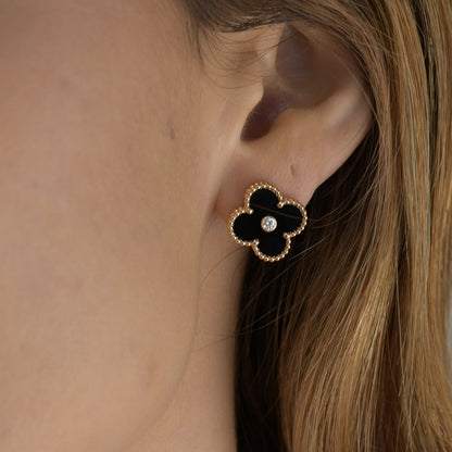 [⭐Hinora Jewelry]CLOVER MEDIUM 1 MOTIFS ONYX DIAMOND EARRINGS