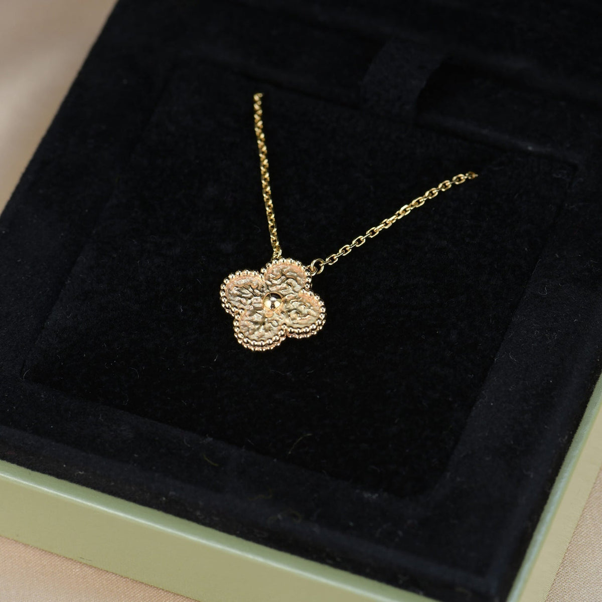 [⭐Hinora Jewelry]CLOVER 15MM  BRONZING NECKLACE