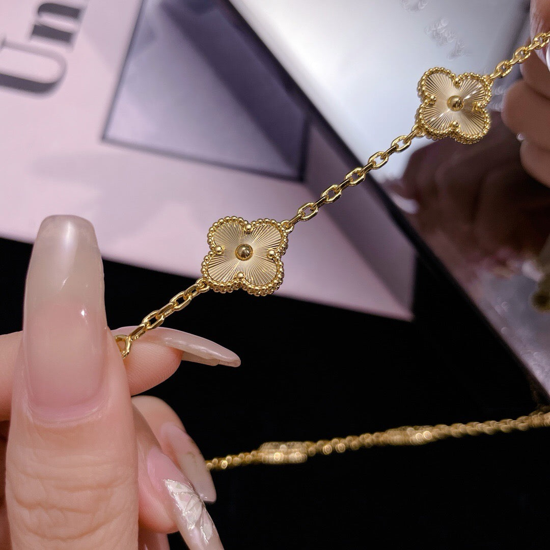 [⭐Hinora Jewelry]CLOVER 10 MOTIFS LASER NECKLACE