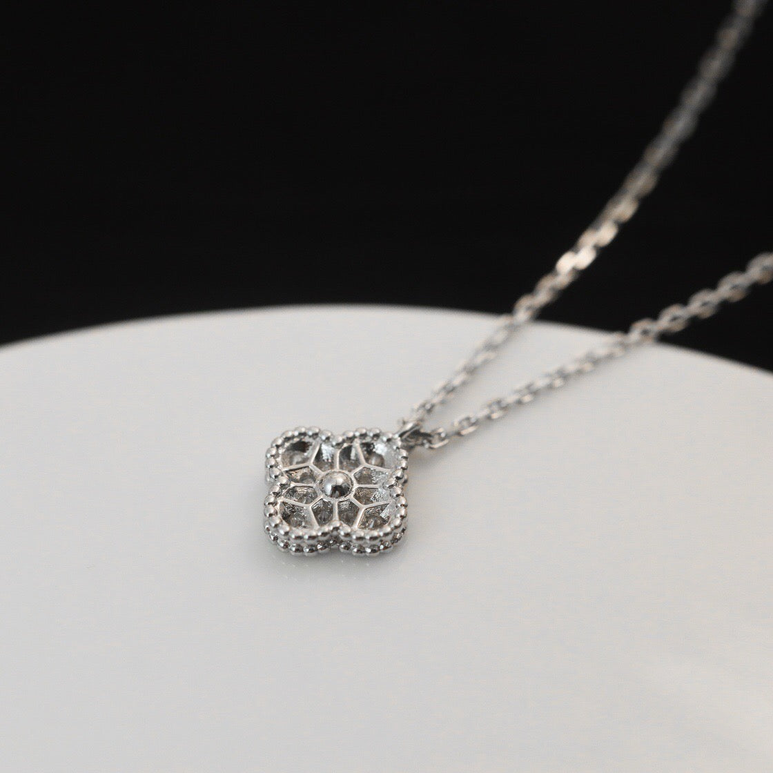 [⭐Hinora Jewelry]CLOVER MINI 9.5MM PENDANT DIAMOND NECKLACE