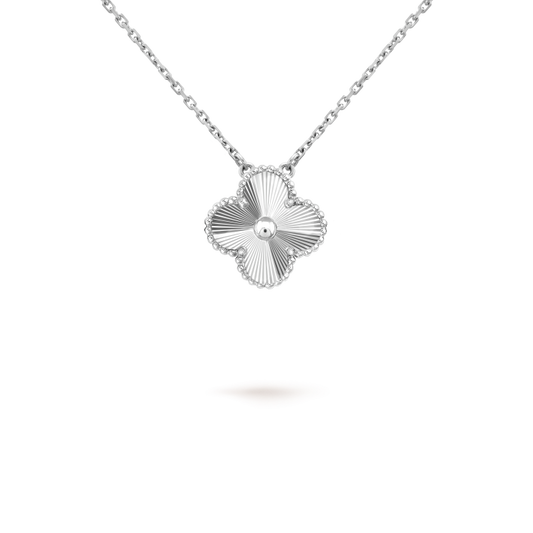 [⭐Hinora Jewelry]CLOVER 15MM LASER NECKLACE SILVER