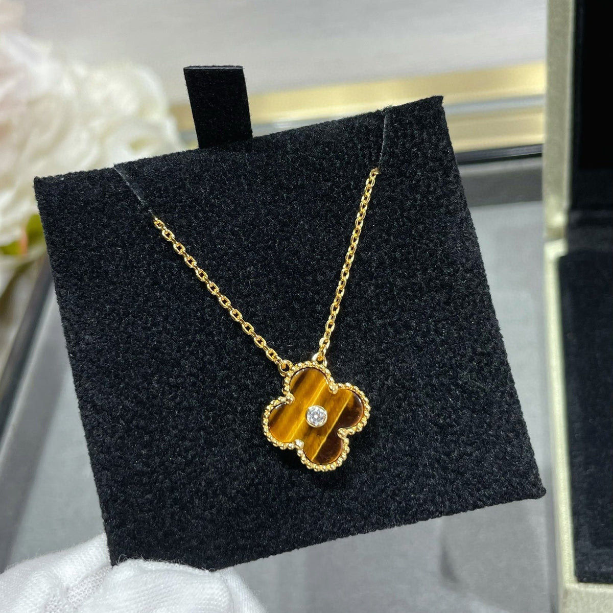 [⭐Hinora Jewelry]CLOVER 15MM DIAMOND AND YELLOW TIGER'S EYE AGATE necklace