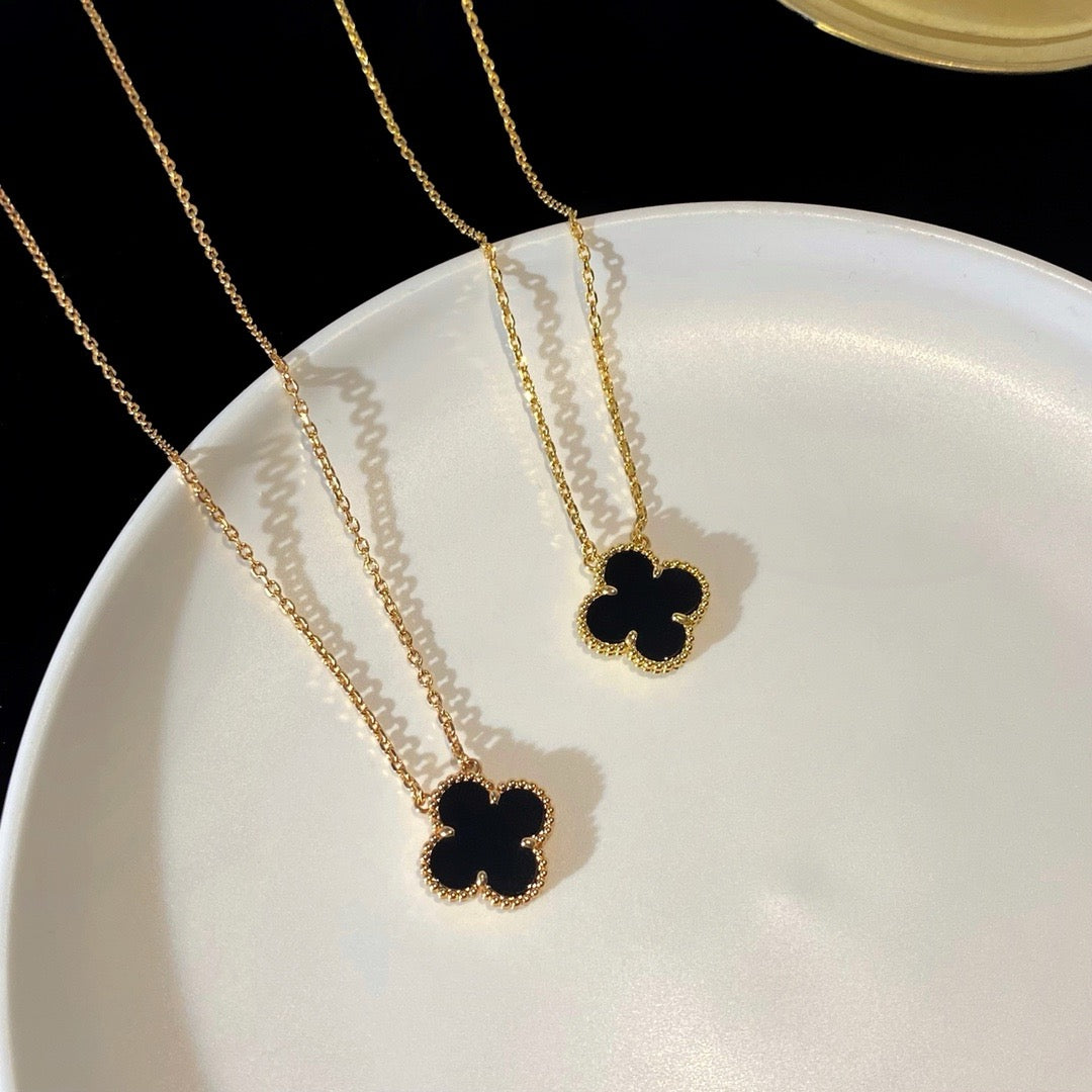 [⭐Hinora Jewelry]CLOVER 15MM BLACK ONYX SINGLE FLOWER NECKLACE