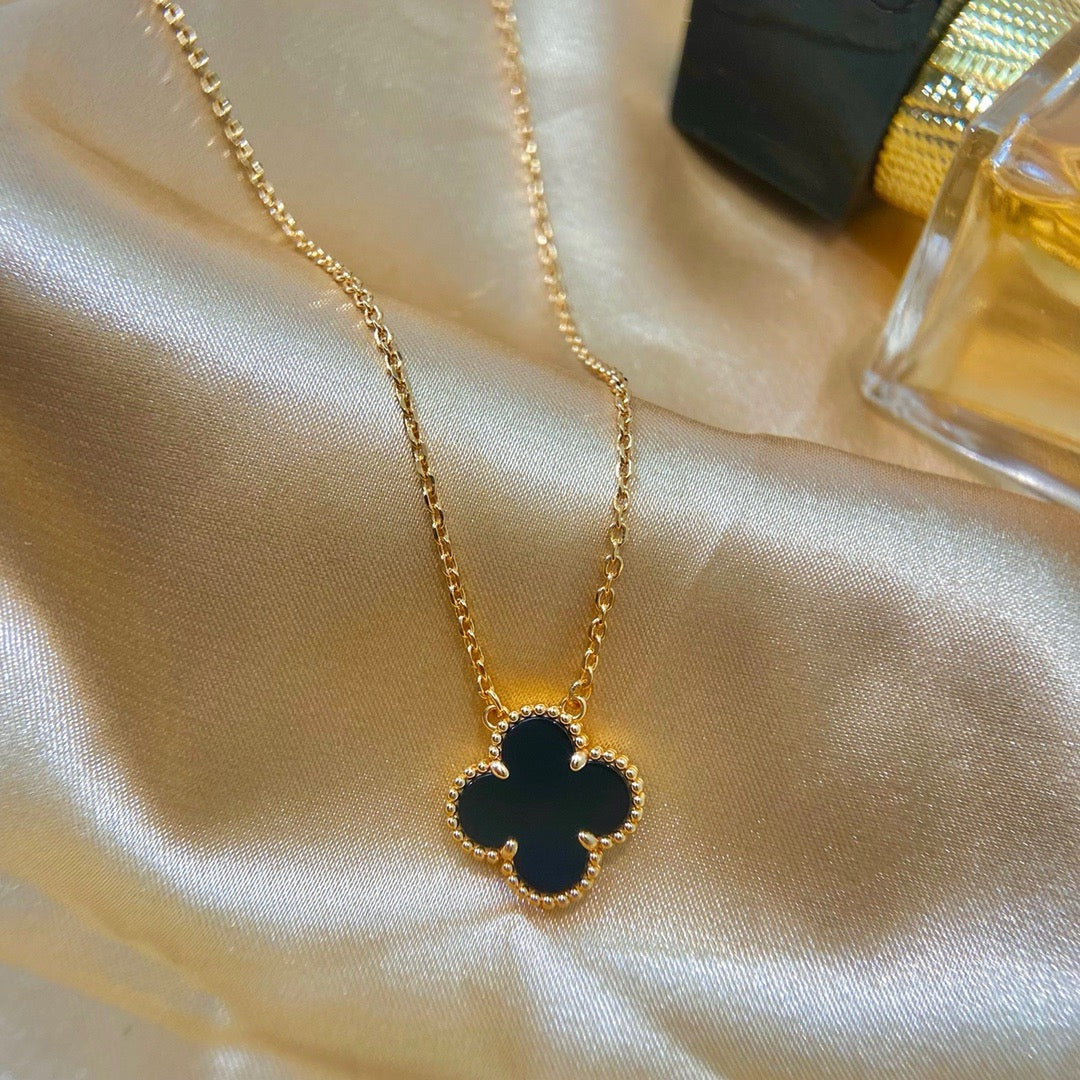 [⭐Hinora Jewelry]CLOVER 15MM BLACK ONYX SINGLE FLOWER NECKLACE