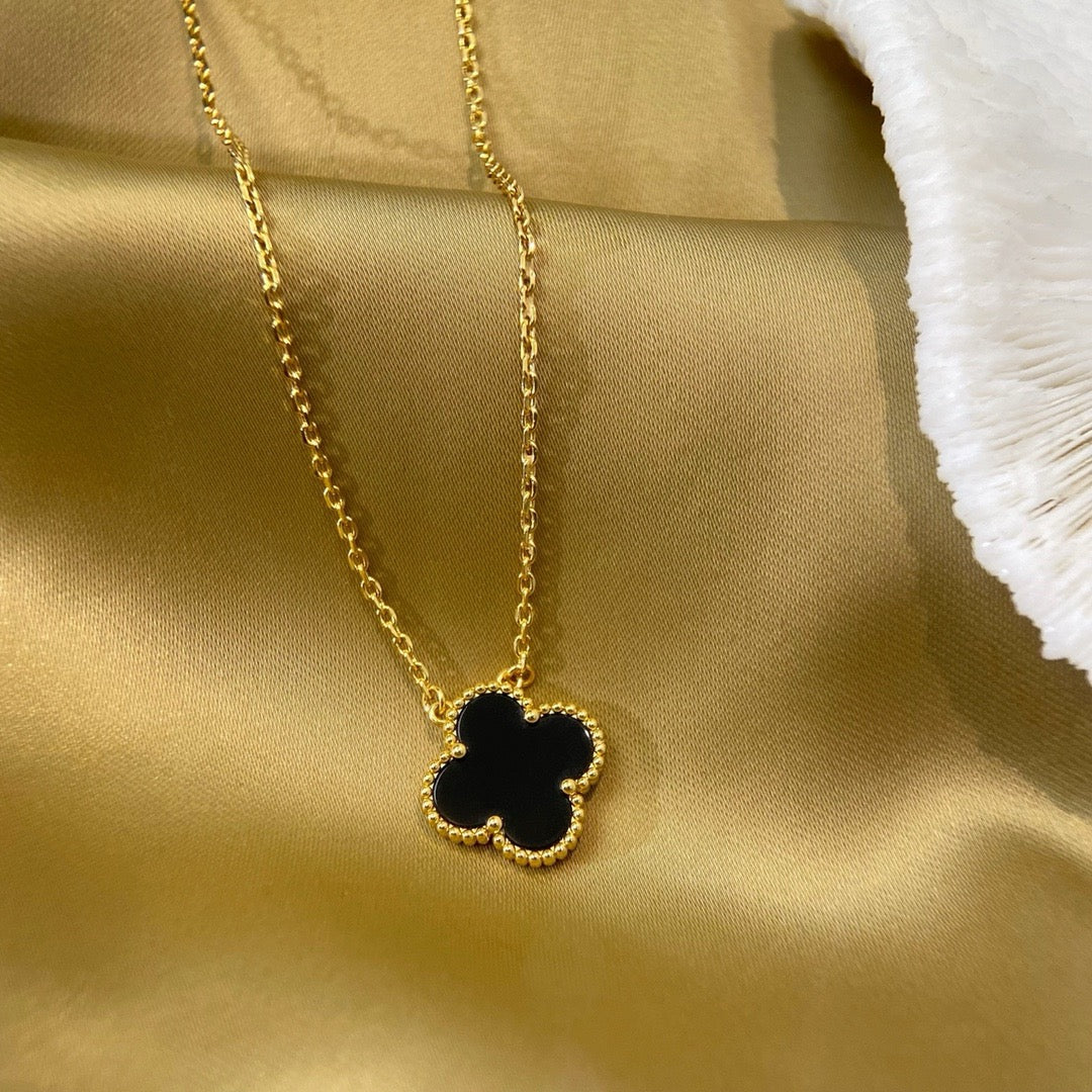 [⭐Hinora Jewelry]CLOVER 15MM BLACK ONYX SINGLE FLOWER NECKLACE