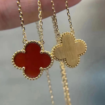 [⭐Hinora Jewelry]CLOVER 15MM CARNELIAN SINGLE FLOWER NECKLACE
