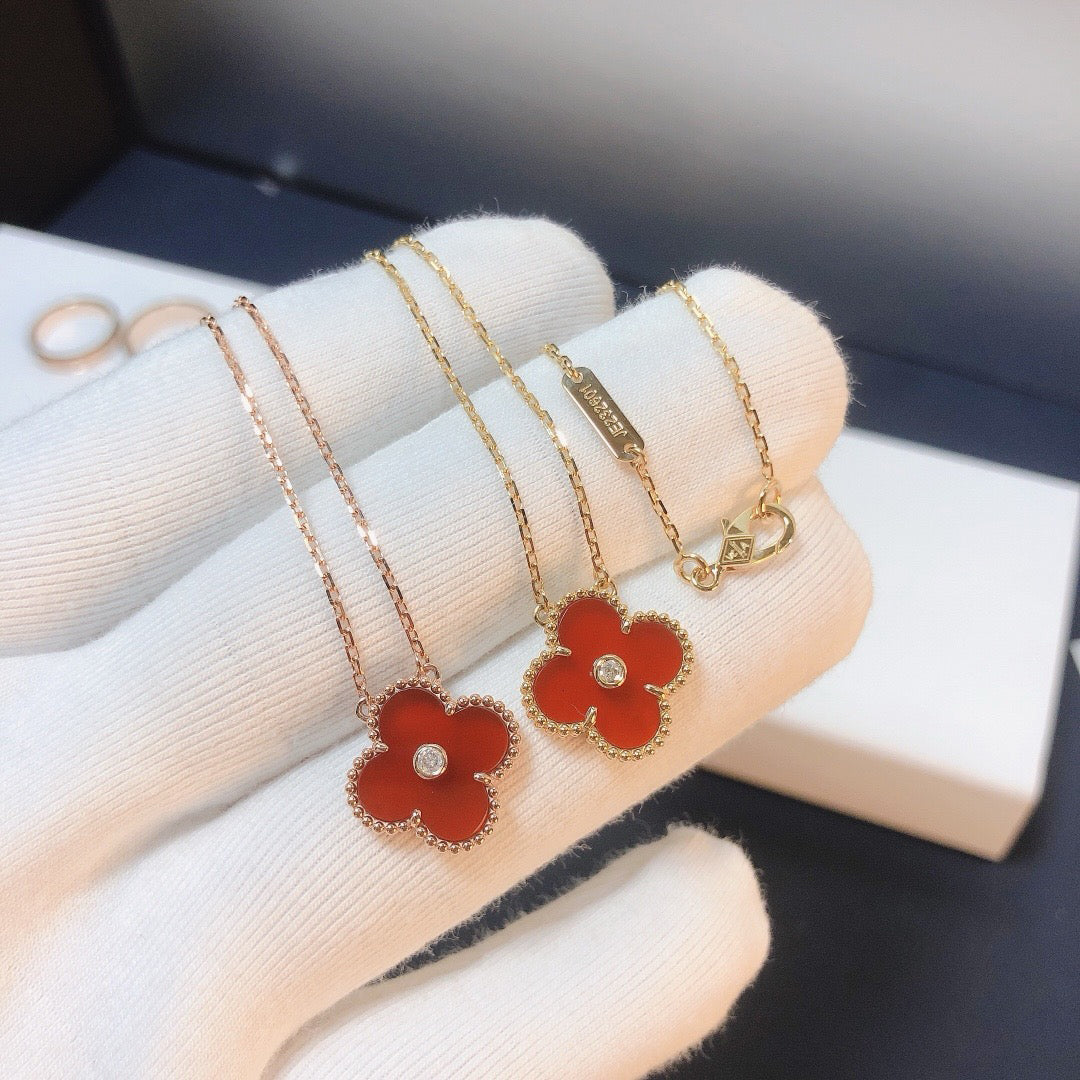 [⭐Hinora Jewelry]CLOVER 15MM DIAMOND CARNELIAN NECKLACE