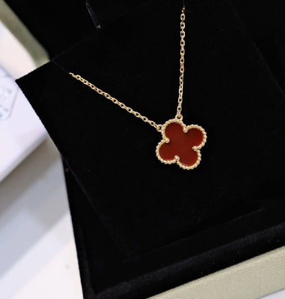 [⭐Hinora Jewelry]CLOVER 15MM CARNELIAN SINGLE FLOWER NECKLACE