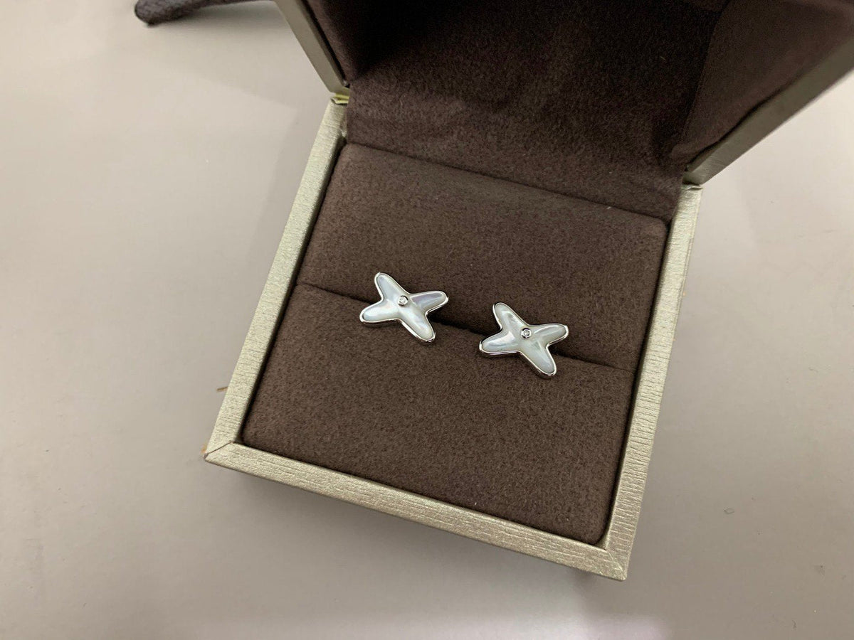 [⭐Hinora Jewelry]JEUX DE WHITE MOP SILVER DIAMOND EARRINGS