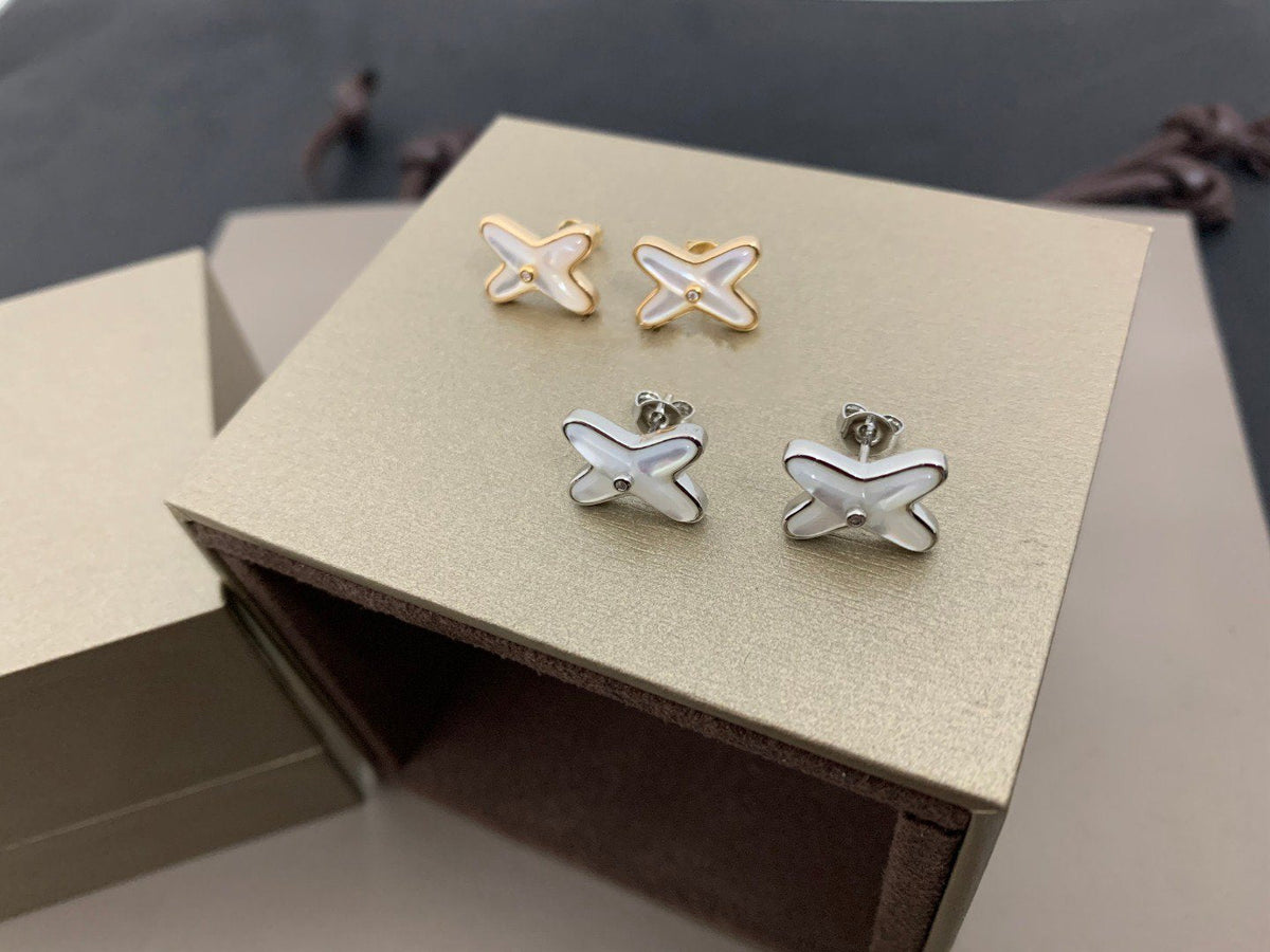 [⭐Hinora Jewelry]JEUX DE WHITE MOP SILVER DIAMOND EARRINGS
