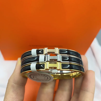 [⭐Hinora Jewelry]CLASSIC HM CLIC BLACK 8MM ENAMEL BRACELET
