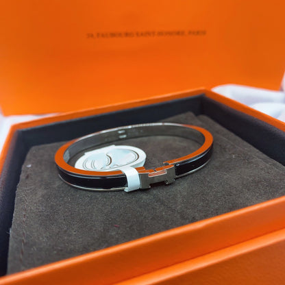 [⭐Hinora Jewelry]CLASSIC HM CLIC BLACK 8MM ENAMEL BRACELET