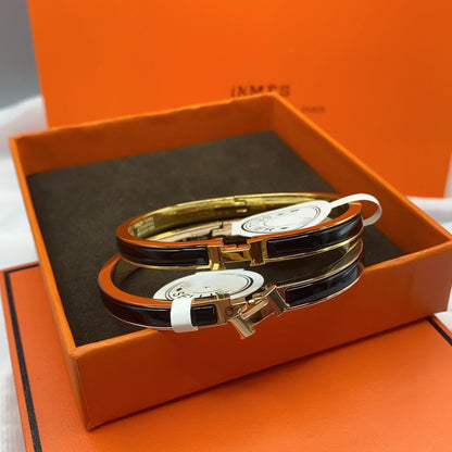 [⭐Hinora Jewelry]CLASSIC HM CLIC BLACK 8MM ENAMEL BRACELET