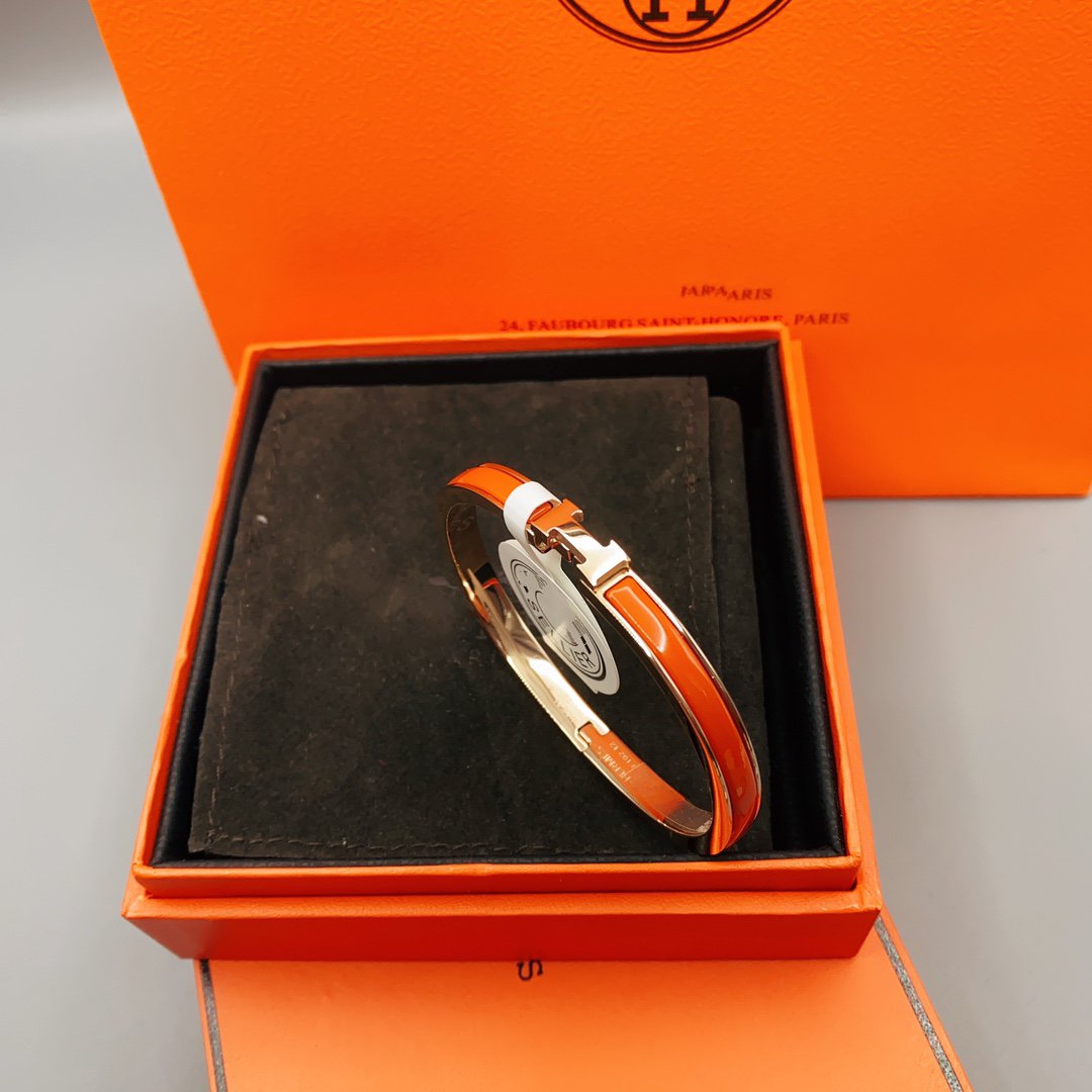 [⭐Hinora Jewelry]CLASSIC HM CLIC RED 8MM ENAMEL BRACELET