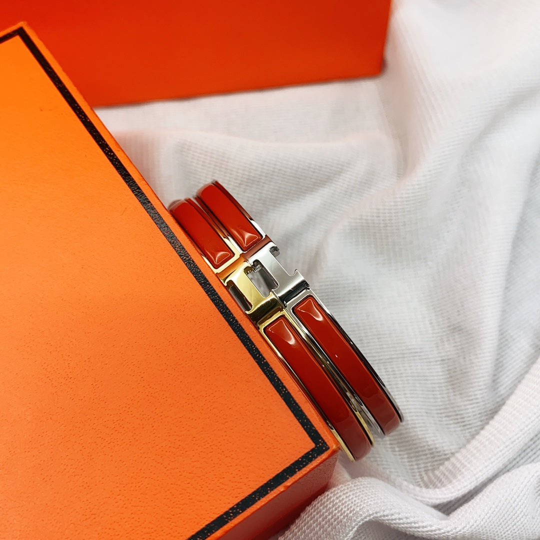 [⭐Hinora Jewelry]CLASSIC HM CLIC RED 8MM ENAMEL BRACELET