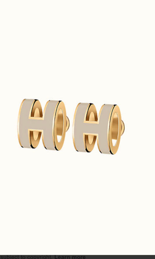 [⭐Hinora Jewelry]MINI POP H GOLD EARRINGS GREY